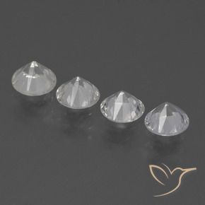 1.74克拉天然蓝宝石，圆形的，VVS-VS