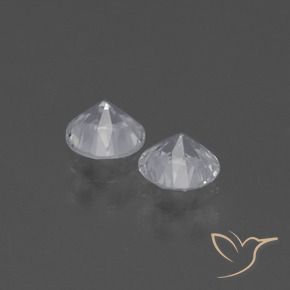 0.83克拉天然蓝宝石，圆形的，VVS-VS