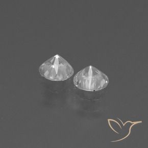 0.84克拉天然蓝宝石，圆形的，VVS-VS