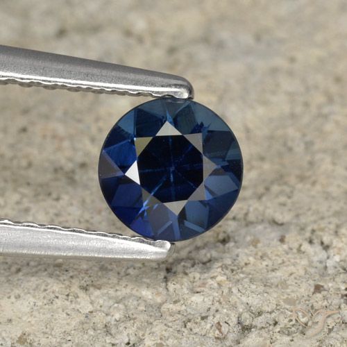 0.64ct 天然 海军蓝 蓝宝石, 圆形的, VS