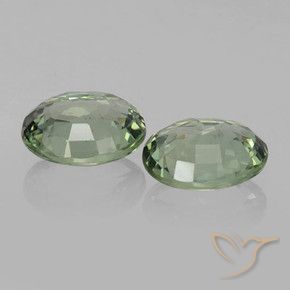 1.53克拉天然蓝宝石，椭圆形，VVS-VS