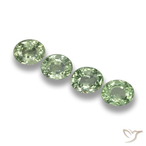 3.42ctw 天然 Medium Light Green 蓝宝石, 椭圆形, VVS-VS