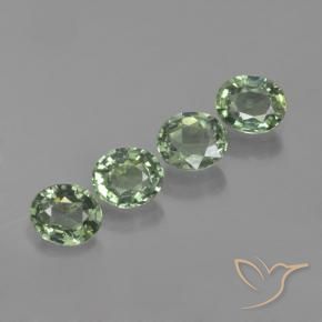 3.28克拉天然蓝宝石，椭圆形，VVS-VS