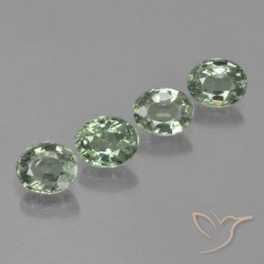 3.28克拉天然蓝宝石，椭圆形，VVS-VS