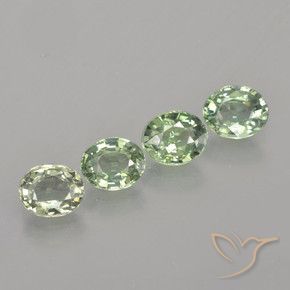 3.22克拉天然蓝宝石，椭圆形，VVS-VS