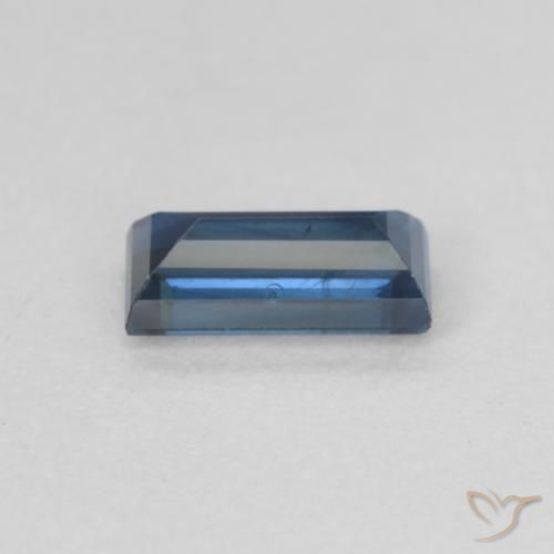 0.50克拉天然蓝宝石，狭长方形，VS-SI