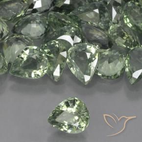 0.68克拉天然蓝宝石，梨形，VVS-VS