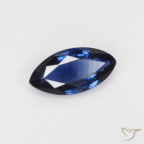 0.60克拉天然蓝宝石，榄尖形，VVS-VS