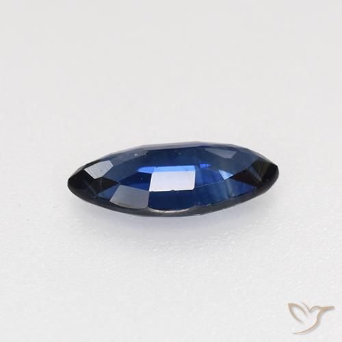 0.60克拉天然蓝宝石，榄尖形，VVS-VS