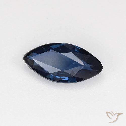 0.66克拉天然蓝宝石，榄尖形，VVS-VS