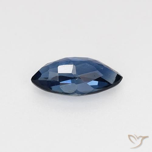 0.70克拉天然蓝宝石，榄尖形，VVS-VS