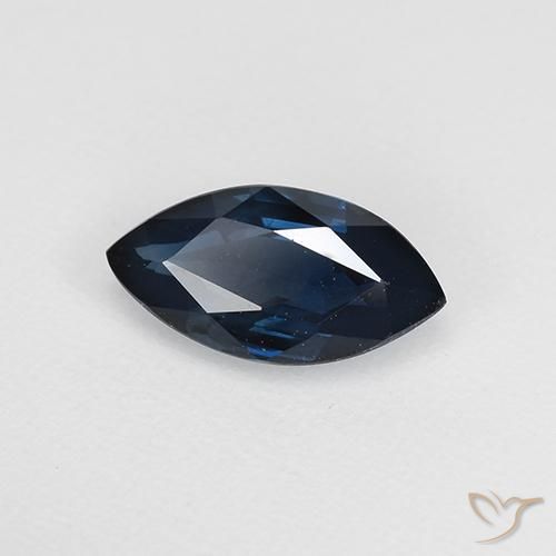 0.66克拉天然蓝宝石，榄尖形，VVS-VS