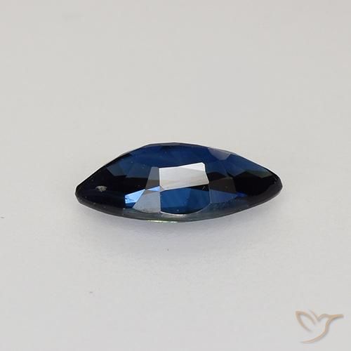 0.64克拉天然蓝宝石，榄尖形，VVS