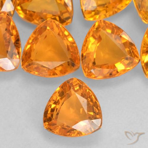 0.67ct 天然 中橙 蓝宝石, 胖三角形, VVS-VS