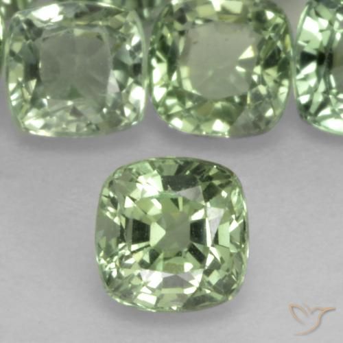 0.42ct 天然 浅鼠尾草绿色 蓝宝石, 软垫, VVS-VS