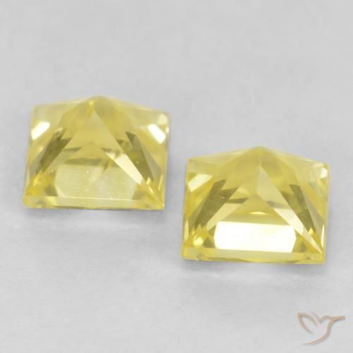 0.59克拉天然蓝宝石，正方形，VS