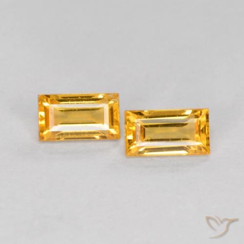 0.52ctw 天然 深金橙色 蓝宝石, 狭长方形, VS