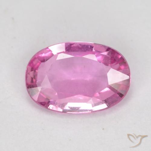 0.66ct 天然 亮粉紫 蓝宝石, 椭圆形, VS-SI