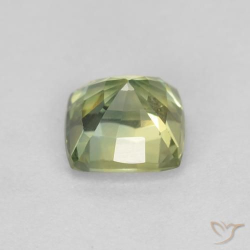 0.87克拉天然蓝宝石，软垫，VVS-VS
