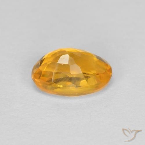 0.60克拉天然蓝宝石，椭圆形，VVS