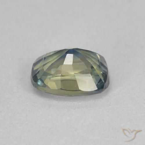 0.77克拉天然蓝宝石，软垫，VVS