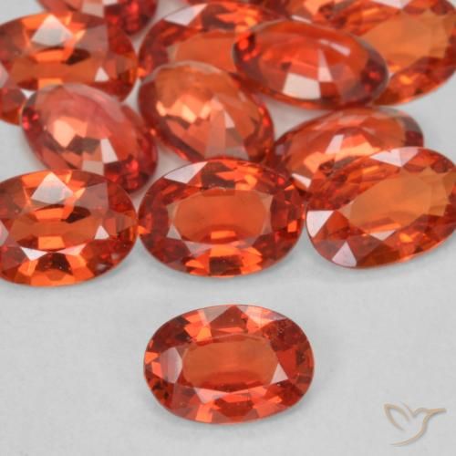 0.48ct 天然 深红色 蓝宝石, 椭圆形, VVS-VS