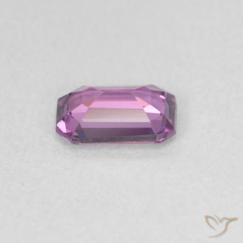 0.62克拉天然蓝宝石，八边形，VVS