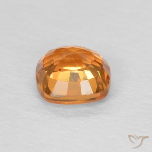 0.57克拉天然蓝宝石，软垫，VVS