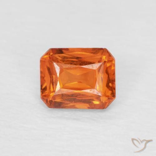 0.54ct 天然 火橙 蓝宝石, 祖母绿式切割, VVS
