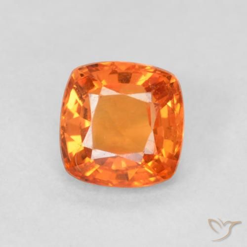 0.54ct 天然 亮橙色 蓝宝石, 软垫, VVS