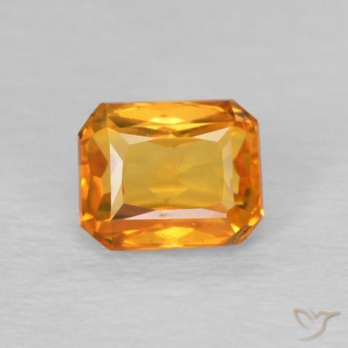 0.68ct 天然 中橙 蓝宝石, 祖母绿式切割, VS