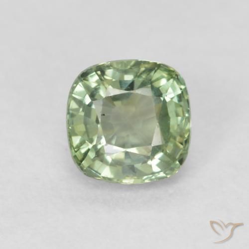 0.55ct 天然 非常浅的鼠尾草绿色 蓝宝石, 软垫, VVS