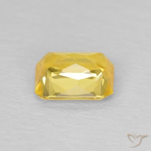 0.60克拉天然蓝宝石，八边形，VVS