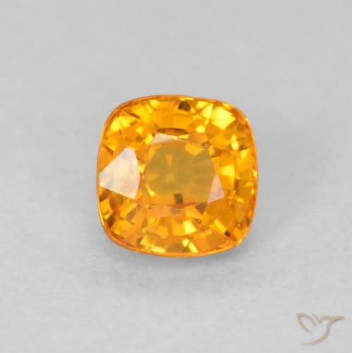0.56ct 天然 亮橙色 蓝宝石, 软垫, VVS