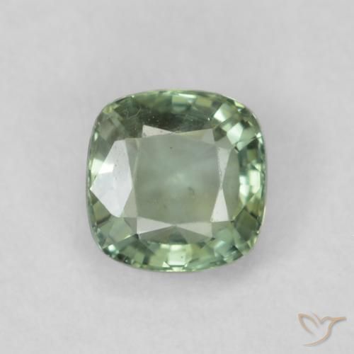 0.69ct 天然 浅鼠尾草绿色 蓝宝石, 软垫, VS