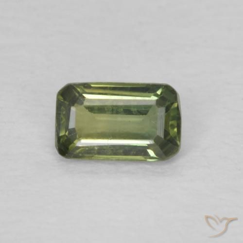 0.41ct 天然 暖绿 蓝宝石, 祖母绿式切割, VVS