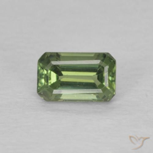 0.50ct 天然 中绿色 蓝宝石, 祖母绿式切割, VVS
