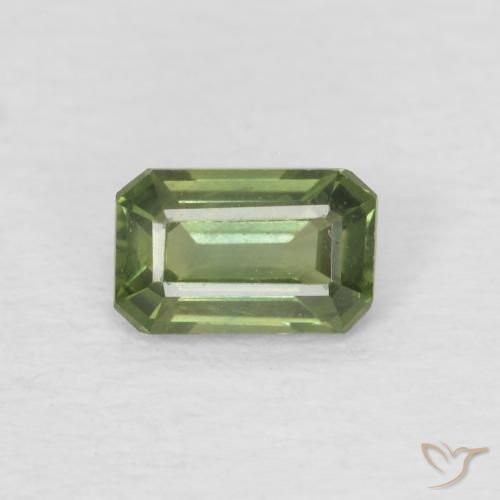 0.44ct 天然 中绿色 蓝宝石, 祖母绿式切割, VS