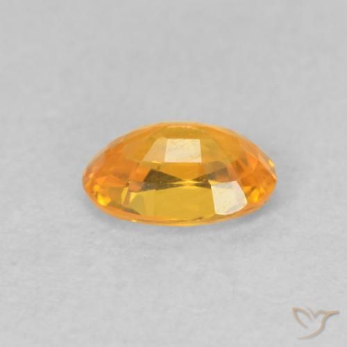 0.57克拉天然蓝宝石，椭圆形，VVS-VS