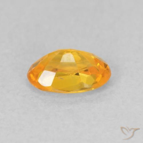 0.62克拉天然蓝宝石，椭圆形，VVS-VS