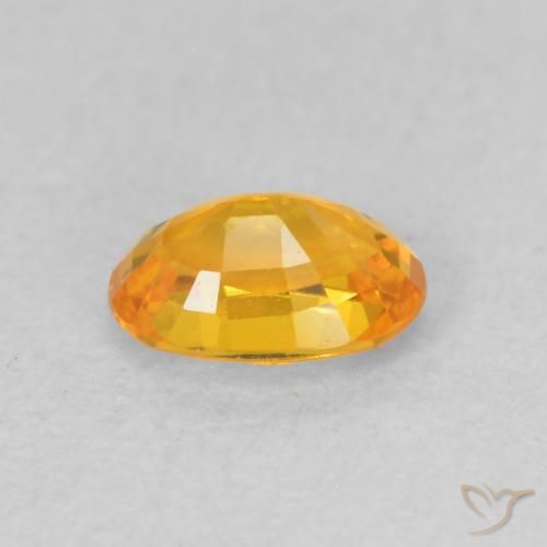 0.67克拉天然蓝宝石，椭圆形，VVS-VS