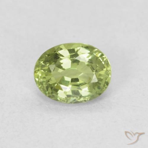 0.44ct 天然 浅活泼的绿色 蓝宝石, 椭圆形, VVS-VS