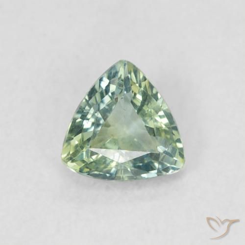 0.50ct 天然 Medium Light Green 蓝宝石, 胖三角形, VVS-VS
