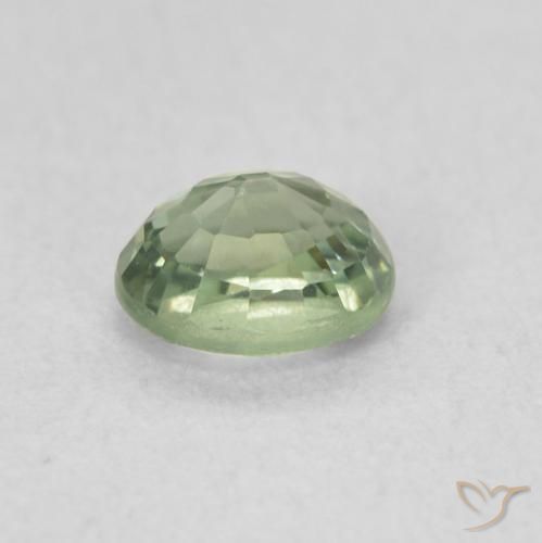 0.59克拉天然蓝宝石，椭圆形，VVS-VS