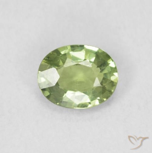 0.39ct 天然 暖绿 蓝宝石, 椭圆形, VVS-VS