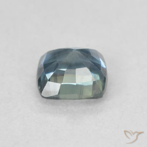 0.61克拉天然蓝宝石，软垫，VVS-VS