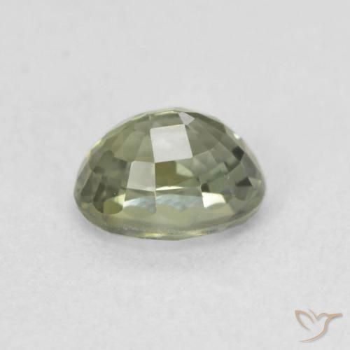 0.64克拉天然蓝宝石，椭圆形，VVS