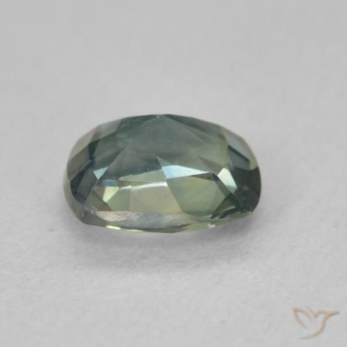 0.97克拉天然蓝宝石，软垫，VVS