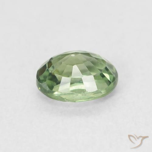 0.60克拉天然蓝宝石，椭圆形，VVS