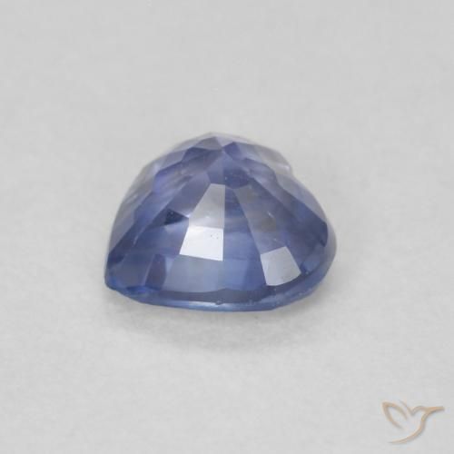 0.59克拉天然蓝宝石，心形，VS